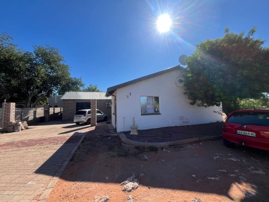 3 Bedroom Property for Sale in Blydeville Northern Cape